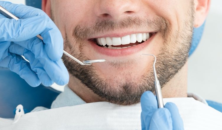 🦷 “Shkoi për dhëmbë, doli pa jetë! Vdes 63-vjeçari italian në një klinikë dentare në Tiranë!”
