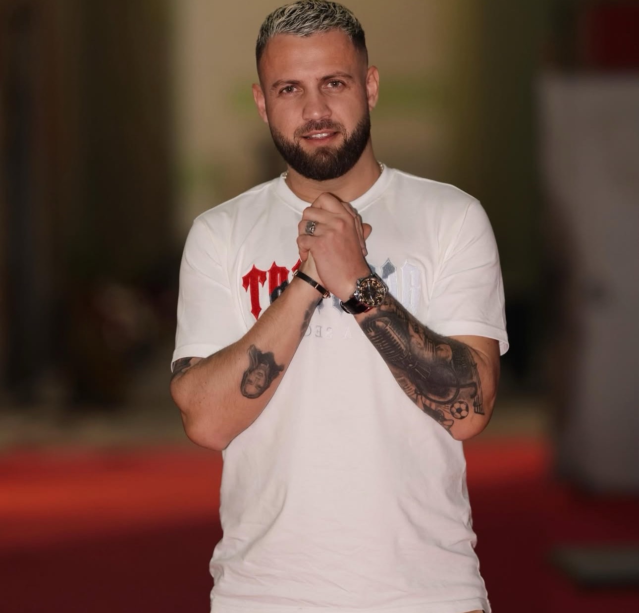 “‘Jam heroi i saj’ – Postimi i ndjerë i Luizit për vajzën që po emocionon rrjetin”(Foto)